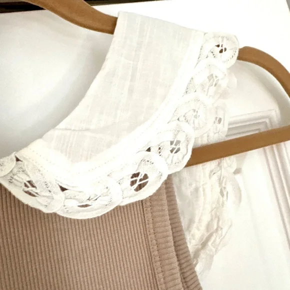 Anthropologie Beige Tank Top with White Lace Collar - Picture 4 of 12